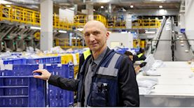 ערן קריסטל סמנכל סחר דואר ישראל, צילום: גיא יחיאלי